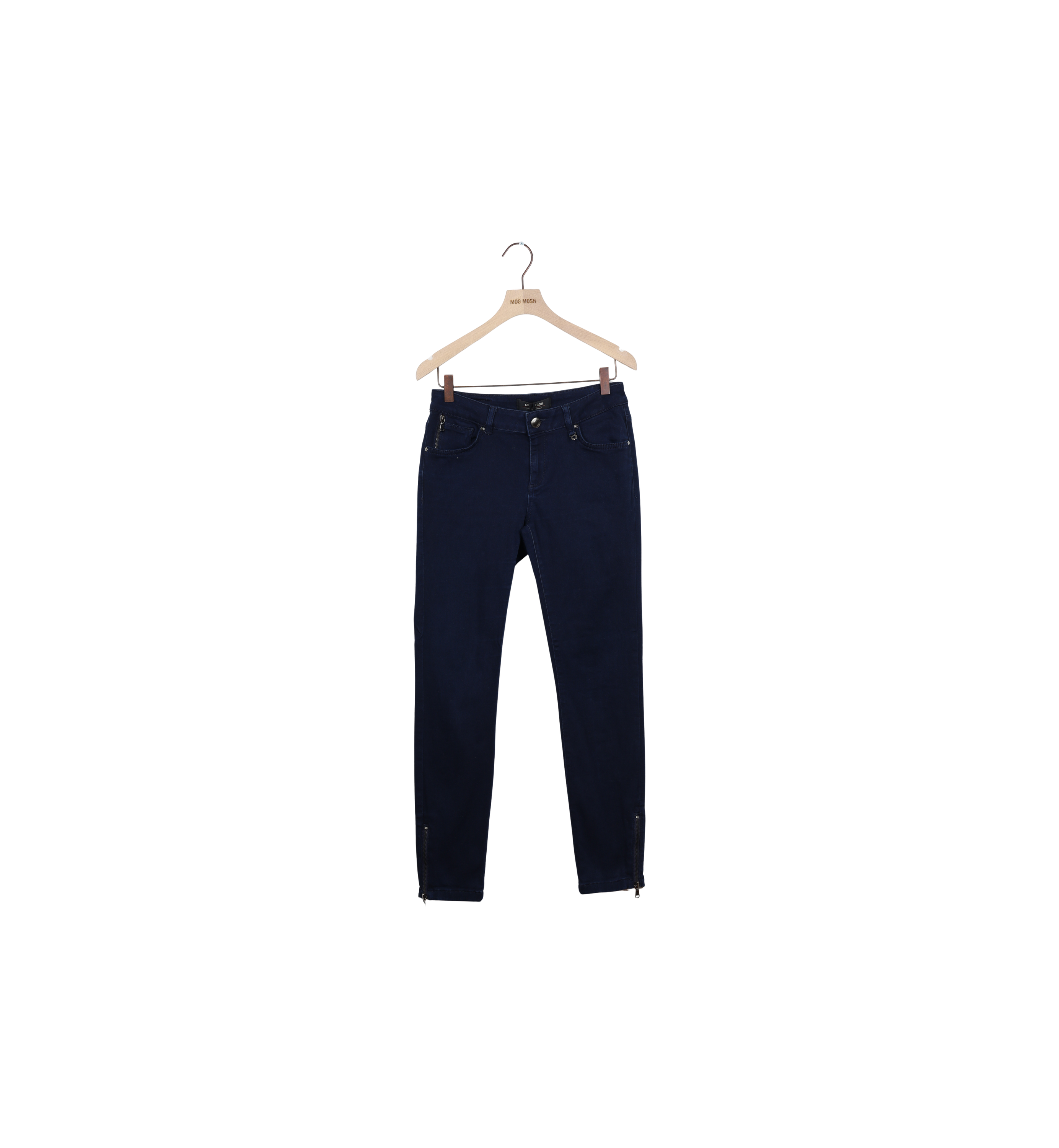 Packshot / Navy / ReLoved